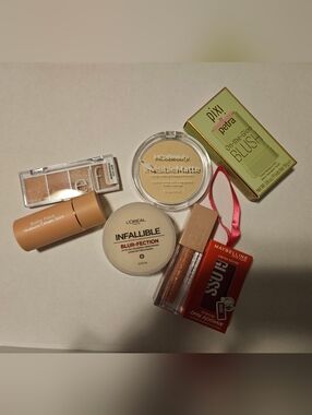 Make-up Bundle
